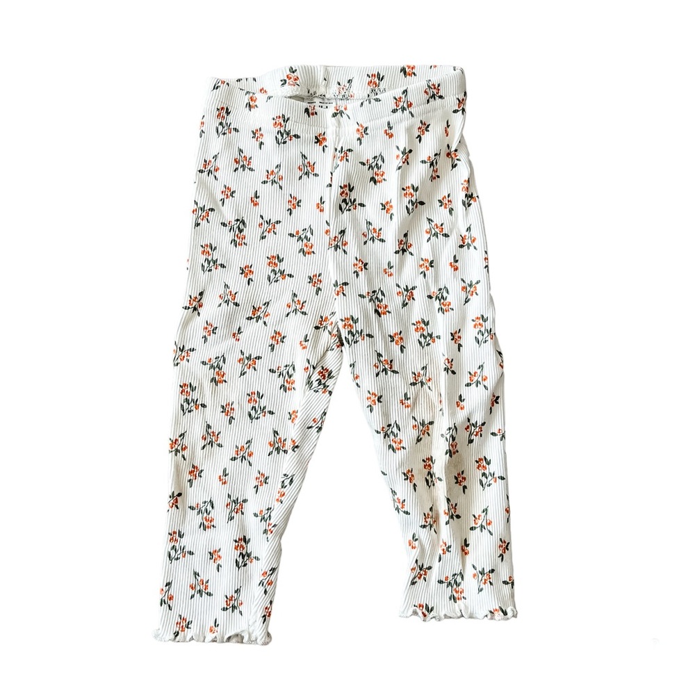 6-9 month Carter’s ribbed floral leggings